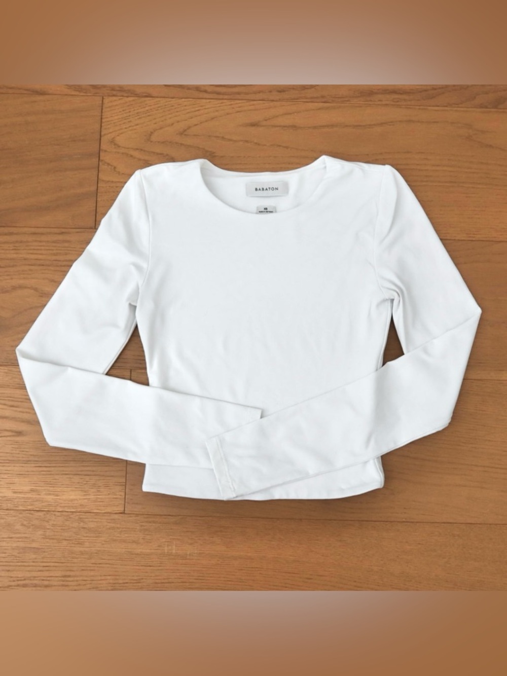 Babaton White Crew Neck Contour Long Sleeve Top